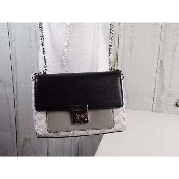 Michael Kors Mindy Chain Shoulder NWT - Picture 7 of 9